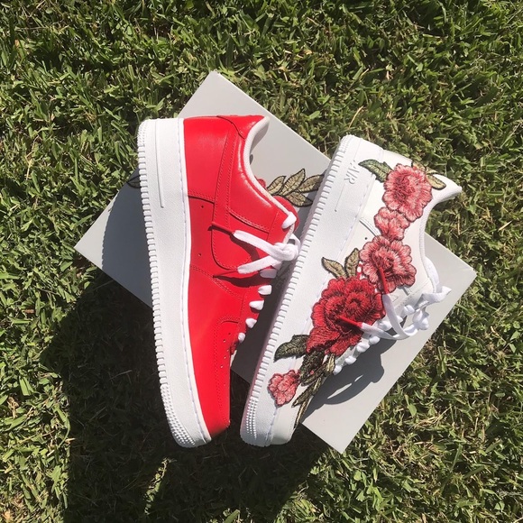 Custom Rosè Nike AF1’s - Picture 4 of 13